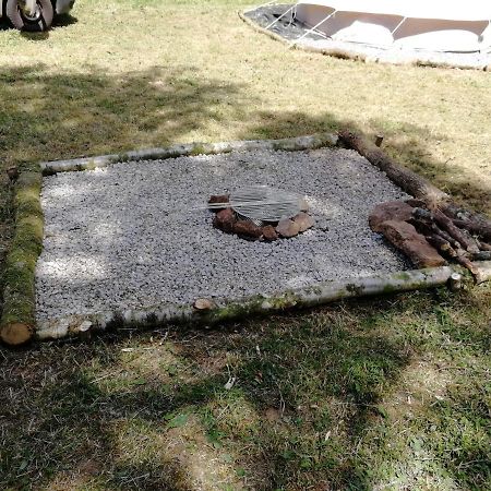 Tente Insolite 1 A 5 Personnes Plouray Eksteriør billede